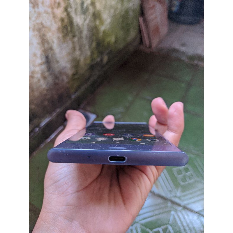 XPERIA XZ1 SOFTBANK FULLSET