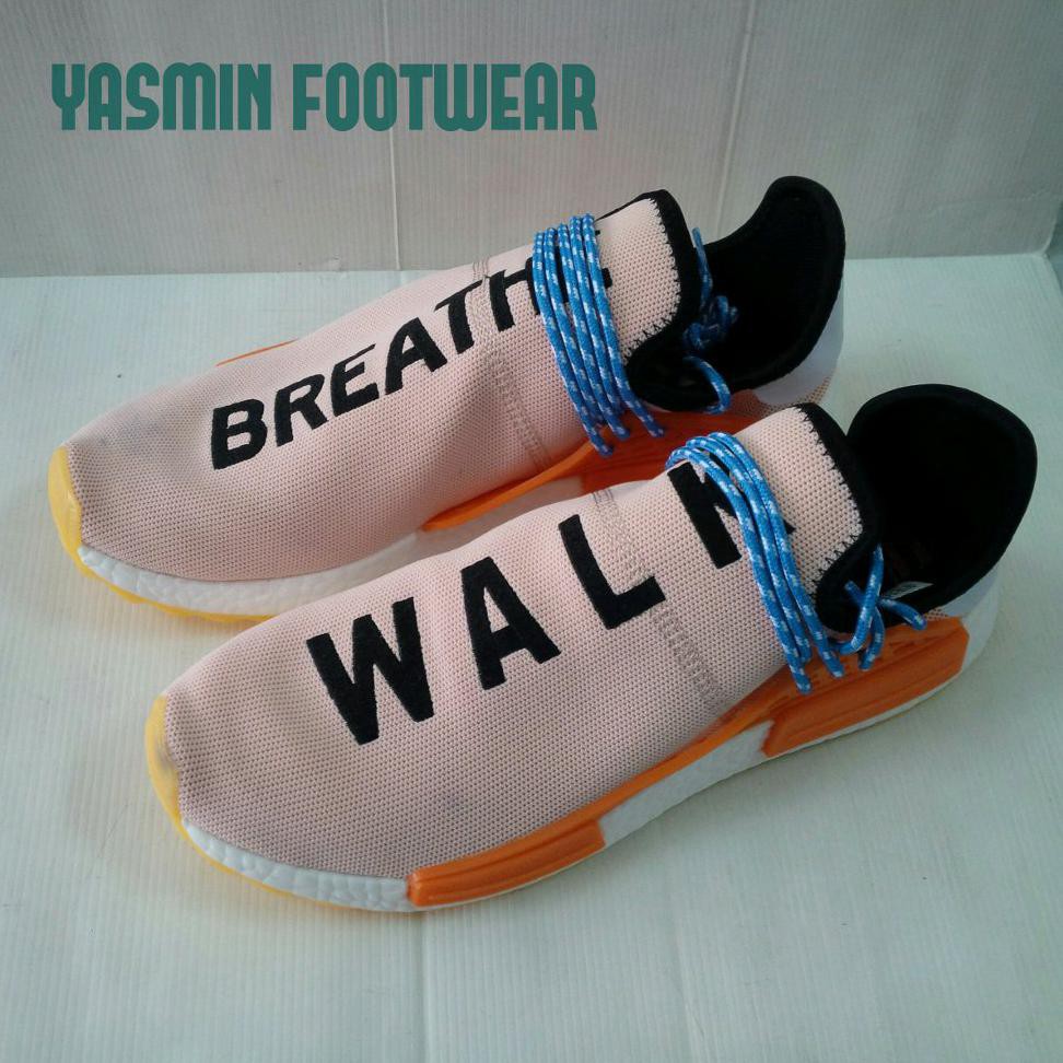 Sepatu Santai Kualitas Premium. Adidas NMD Human Race Top Grade Sneakers Pharrell Williams.