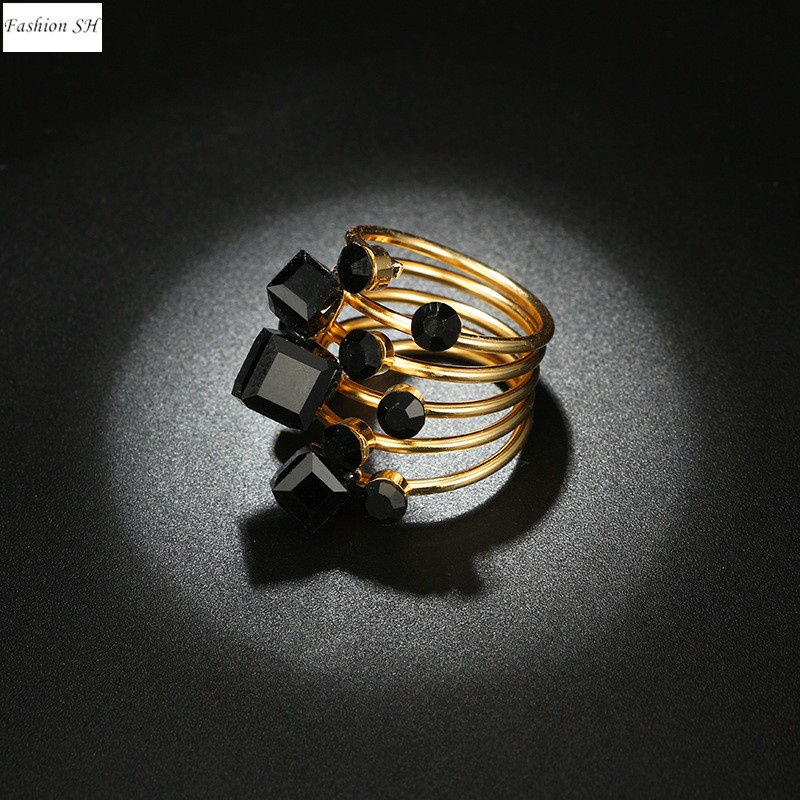 Brospin Desain Cincin Hollow Hias Berlian Imitasi Untuk Scarfsyal Silk M40015