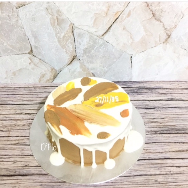 

Kue ultah blackforest abstrak