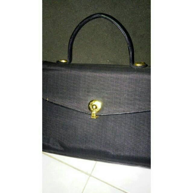 Tas Tenteng Andrea Carrano/ Preloved