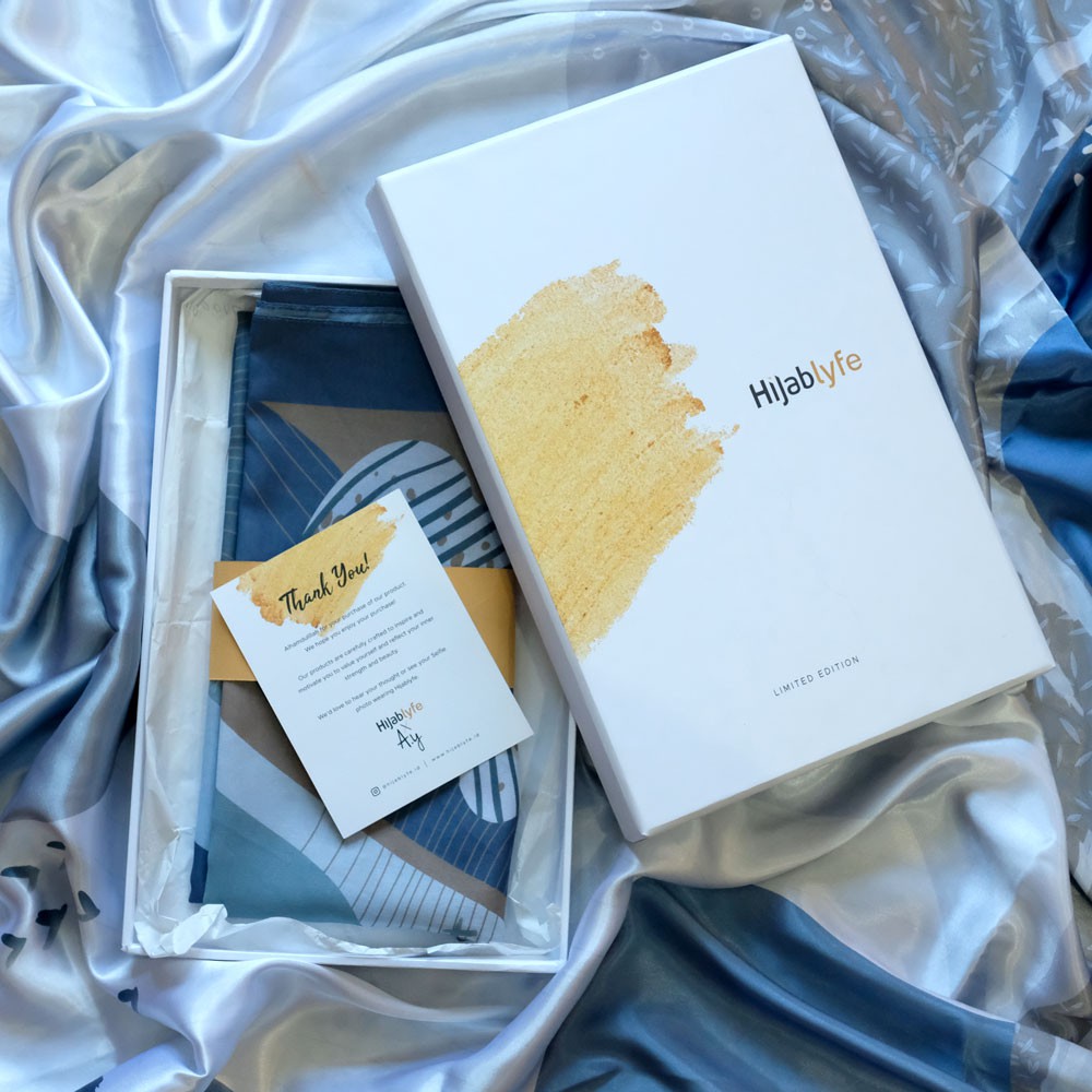 

Haisha Series-Earth (110x110cm) Exclusive Gift Box
