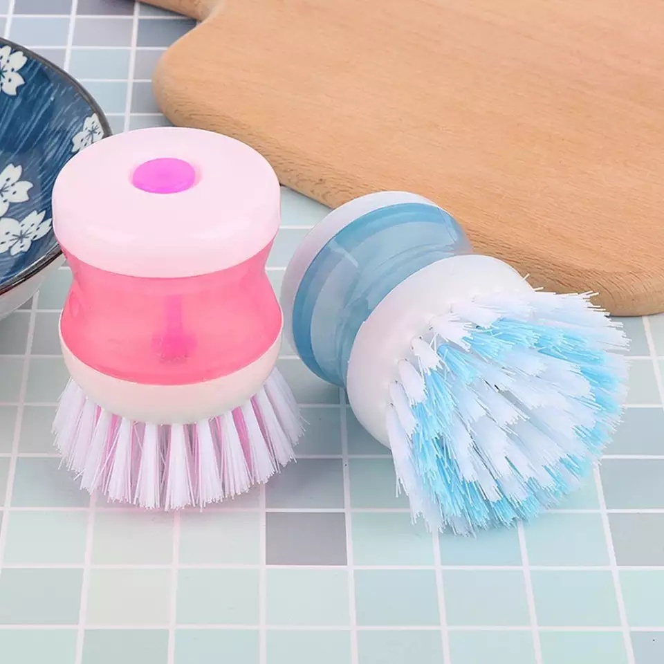 Alat sikat panci inovatif/Brush soap dispenser sabun cair