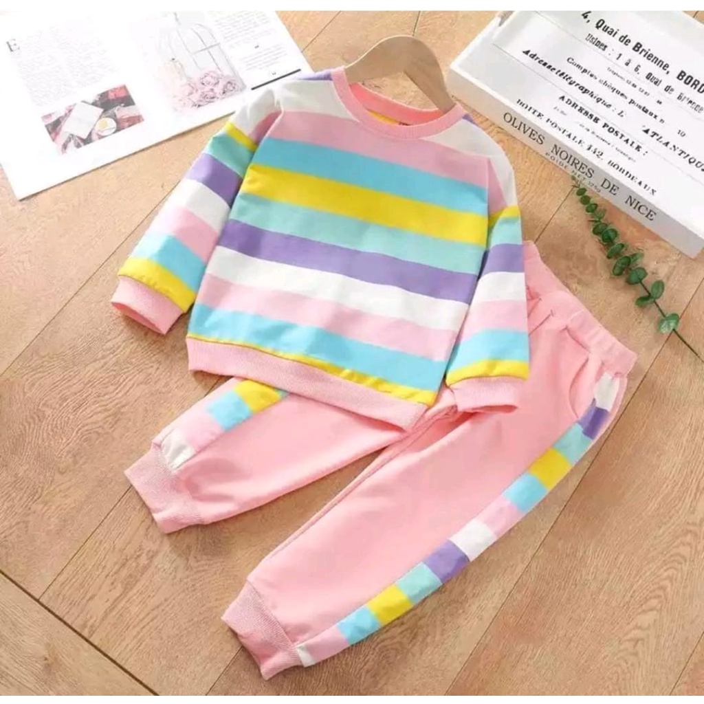 NEW SETELAN SWEATER CELANA JOGER BAYI ANAK MOTIF RAINBOW PELANGI USIA 6 BULAN-5 TAHUN BAHAN BABYTERRY PREMIUM TRENDY TERBARU TERLARIS/ SETELAN SWEATER CELANA JOGER BAYI ANAK PEREMPUAN/ SETELAN SWEATER CELANA JOGER BAYI ANAK CEWEK/ SWEATER ANAK PREMPUAN