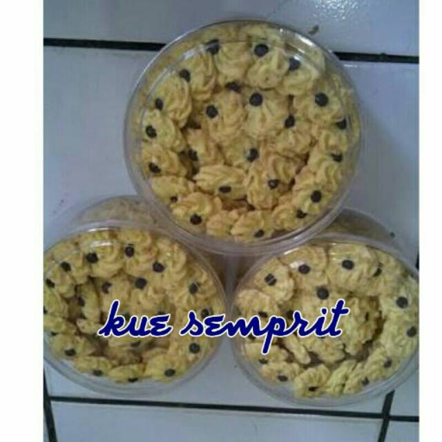 

Kue kering lebaran (kue semprit)