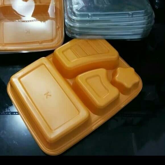 ● Mika Bento/Mika Kotak Makan Plastik + Tutup Transparan 4 Sekat @50pcs ✮
