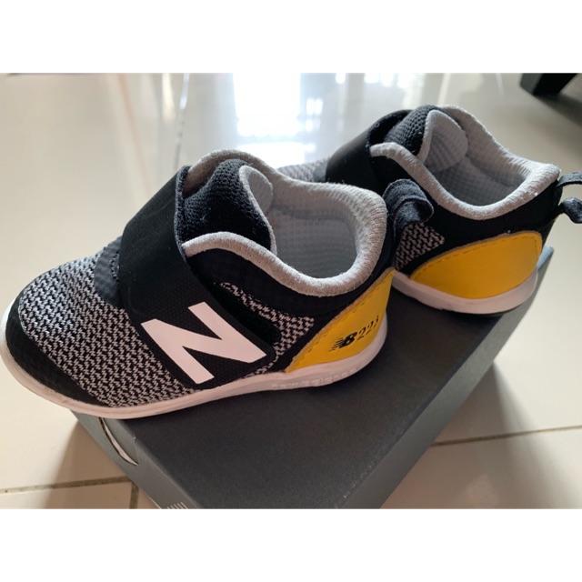 jual sepatu new balance anak original