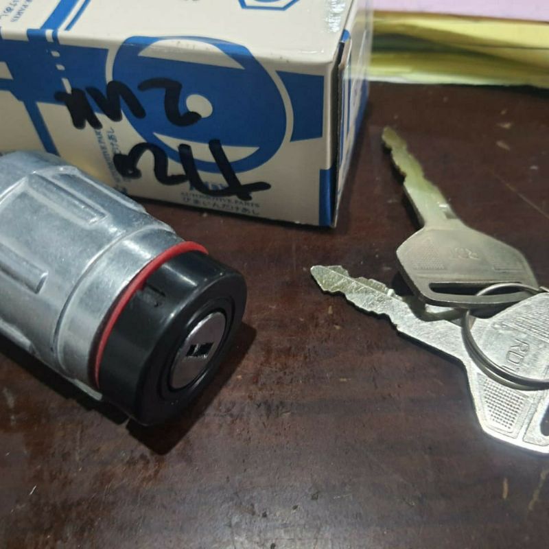 Kunci kontak mitsubitshi colt t120