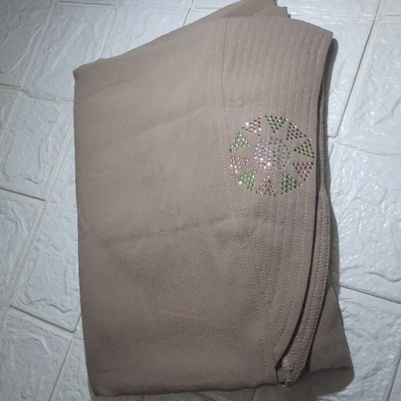 Thewa//Khimar Manjha Ori Thewa-Khaki