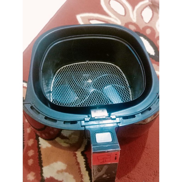 PHILIPS air fryer (preloved)