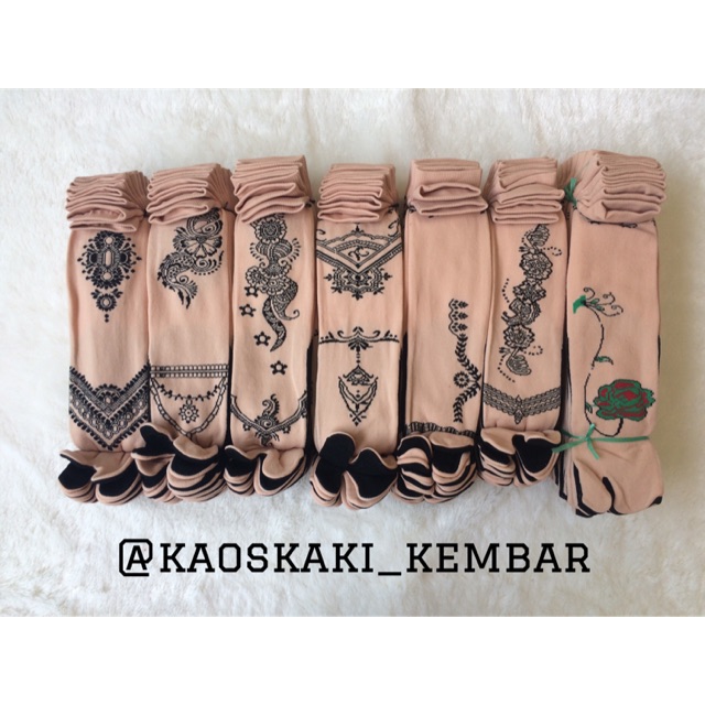 NOKEMAS 12 Pasang Kaos Kaki Jempol NYLON CREAM MOTIF Campur (Lusinan)