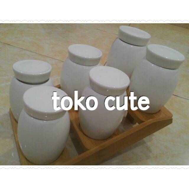 Tempat Bumbu Dapur Unik Bahan Keramik