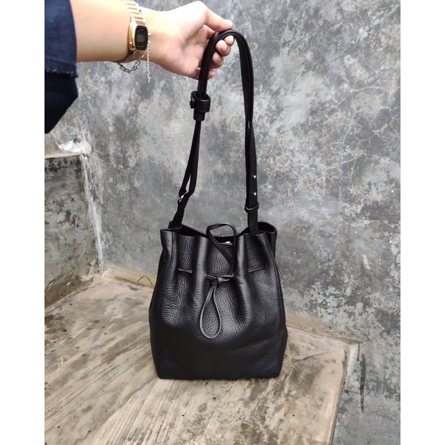 Sisa link co kk @tetisuprihatin Shoulder serut ABONNE kulit | preloved