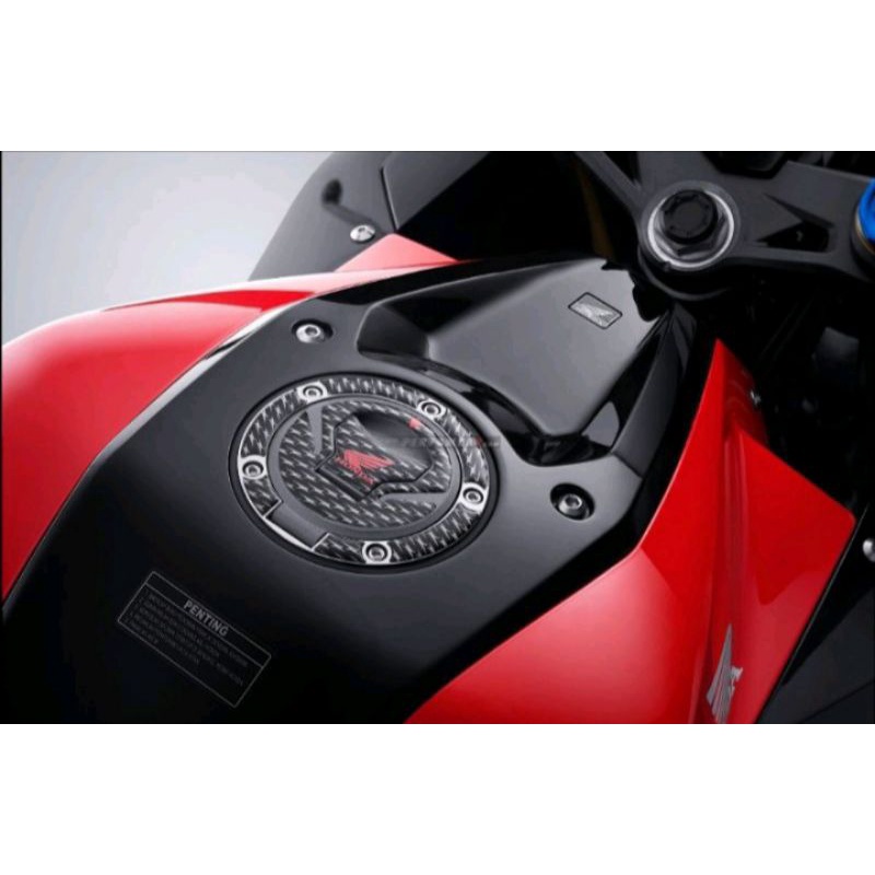 Aksesoris Tutup Tangki (Fuel Lid Pad) – CB150X New CB150R StreetFire K15G K15M 08F80K15G00 Aksesoris