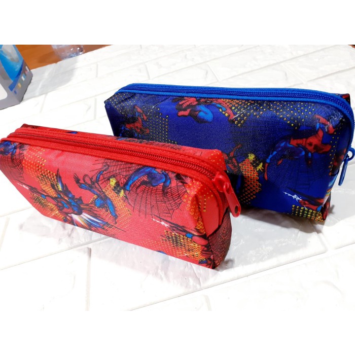 

Eklusif Kotak Pensil / Tempat Pensil / Pencil Case Shintoeng Motif Spiderman Trendi