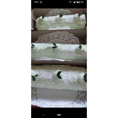 

KLEPON CAKE ROLL HANTARAN ISI 2