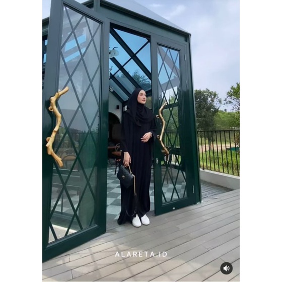 READY STOK ORIGINAL  HULYA ABAYA WARNA OLIVE SIZE M By ALARETA.ID PRELOVED