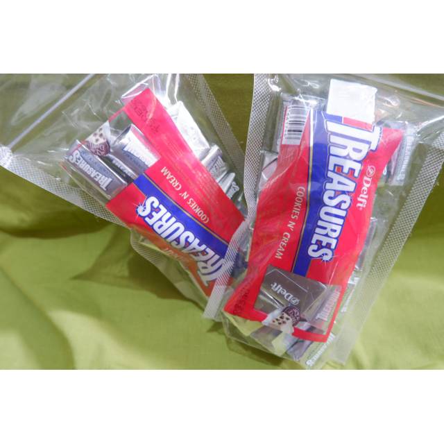 

Treasure Cookies Cream