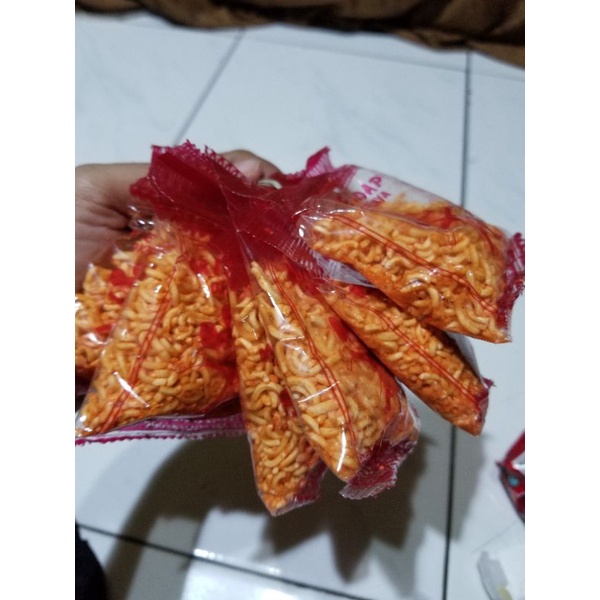 SNACK JADUL MIE RASA KRIP-KRIP