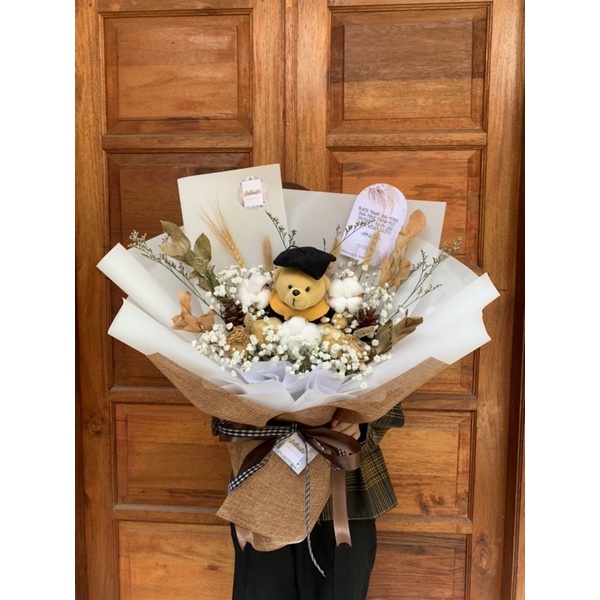 GRADUATION BEAR/ BONEKA WISUDA LARGE SIZE MIX DRIED FLOWER