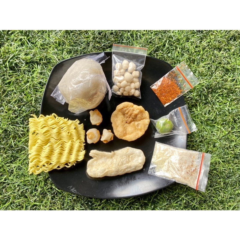 Baso Aci / Boci Beranak Ayam suwir/ Baso aci Jumbo Ayam Suwir Larva TERMURAH