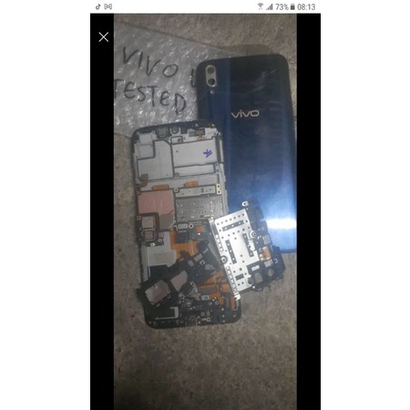 VIVO V11 pro. minus  lcd batre