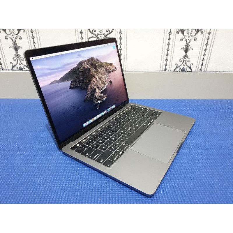 MacBook pro 13インチ 2017 SSD256GB