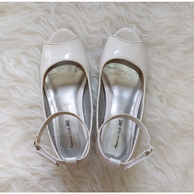 sepatu heels pesta putih anak brand american eagle,cakep