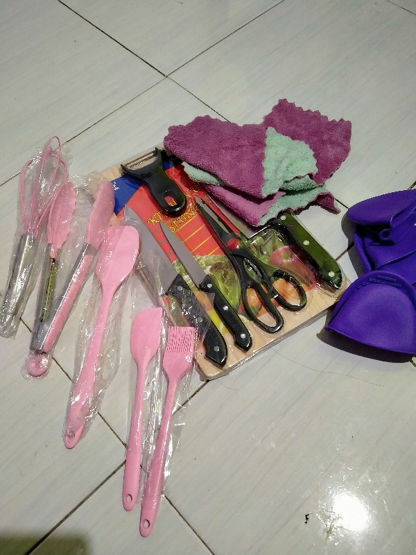 Pisau Set Stainless + Talenan Dapur 6 In 1 / Pisau Dapur Set + Dapur Set Best Quality