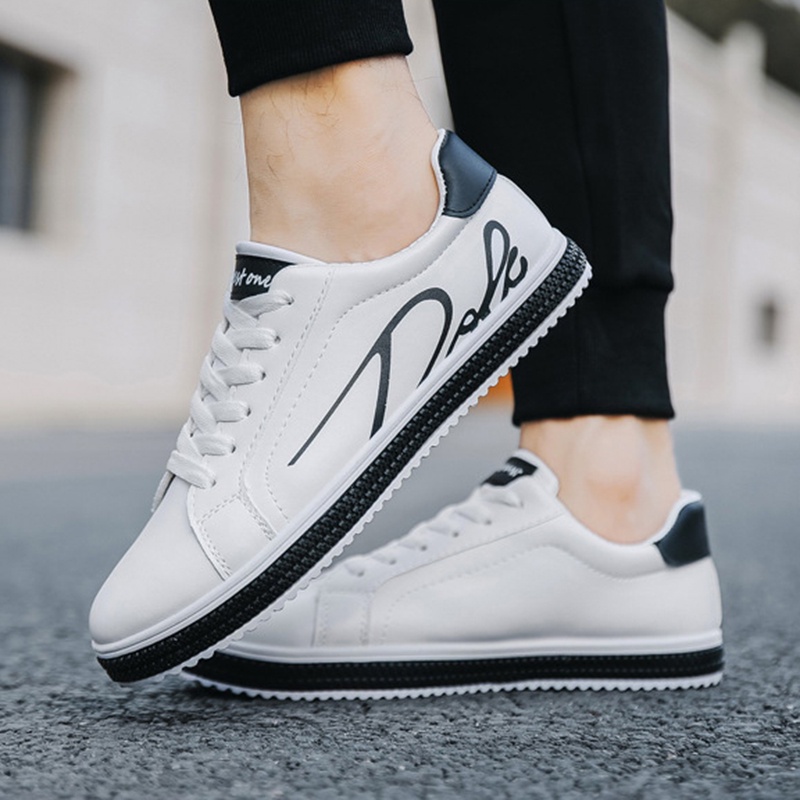Highland Sepatu Pria Sneakers Sepatu Pria Putih Kasual Sepatu Kerja Kuliah Unisex sepatu Cowok Santai Import KSC105