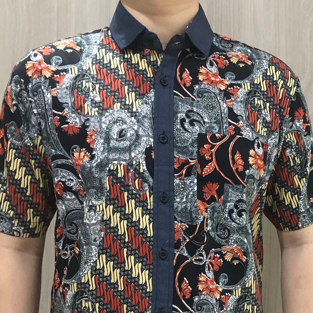 [GRIDLINE - R037] Kemeja Batik Pria Katun Lengan Pendek Regular Batik