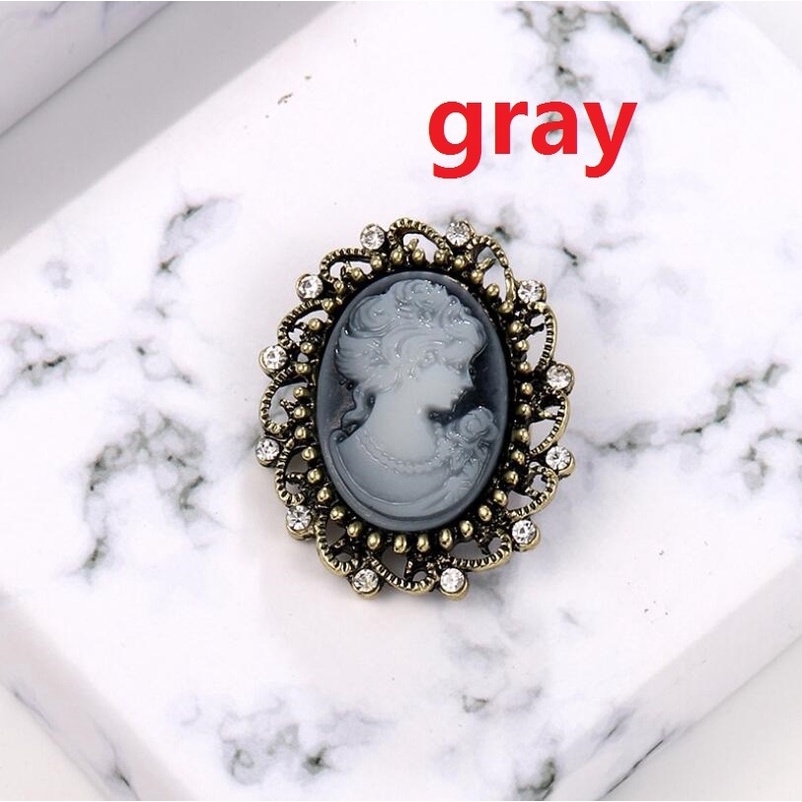 Bros Bentuk Kepala Cameo Retro Bahan Stainless Steel Aksen Berlian Imitasi Untuk Wanita