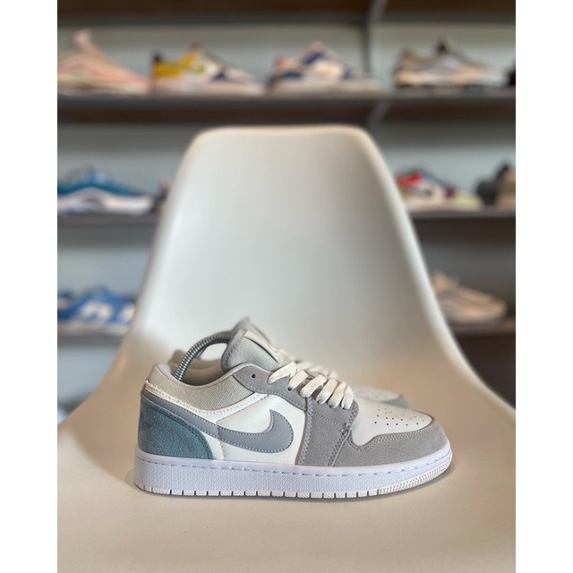 Nike Air Jordan Low Paris