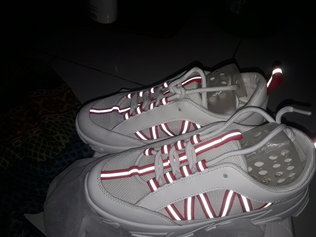 Mystery Box Sepatu/sandal