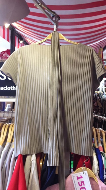 Pleated Top