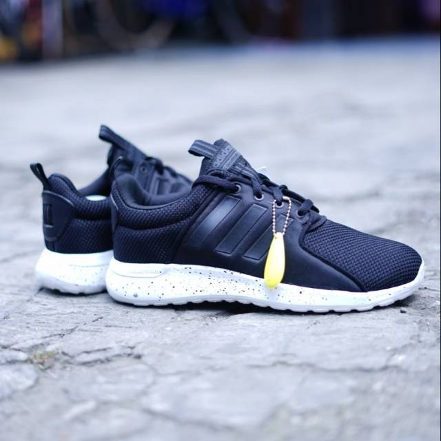 Original BNIB Sepatu Running Adidas CF Lite Racer CLB CRB Coreblack Carbon White