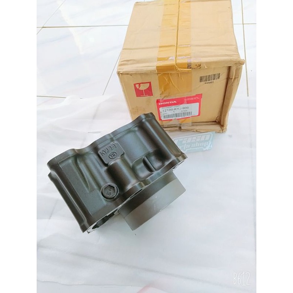 blok cylinder comp cbr 250 r single cylinder original 12100-KYJ-900