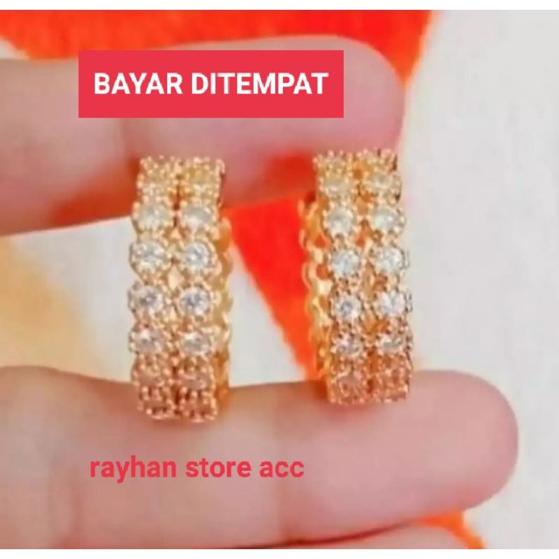 Anting jepit titanium perhiasan wanita cantik warna gold silver terlaris anti karat lapis emas