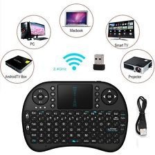 Mediatech Mini Wireless Keyboard touch pad Mouse Combo for TV - Hitam - 520156hitam