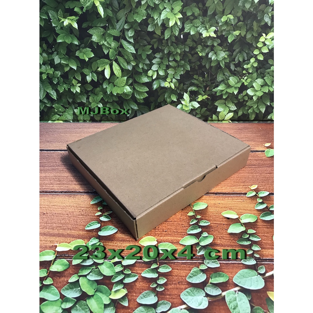 

KARDUS UK. 23x20x4 CM........DIE CUT KOTAK KARTON UNTUK PACKING SOUVENIR - DLL- MODEL BOX PIZZA