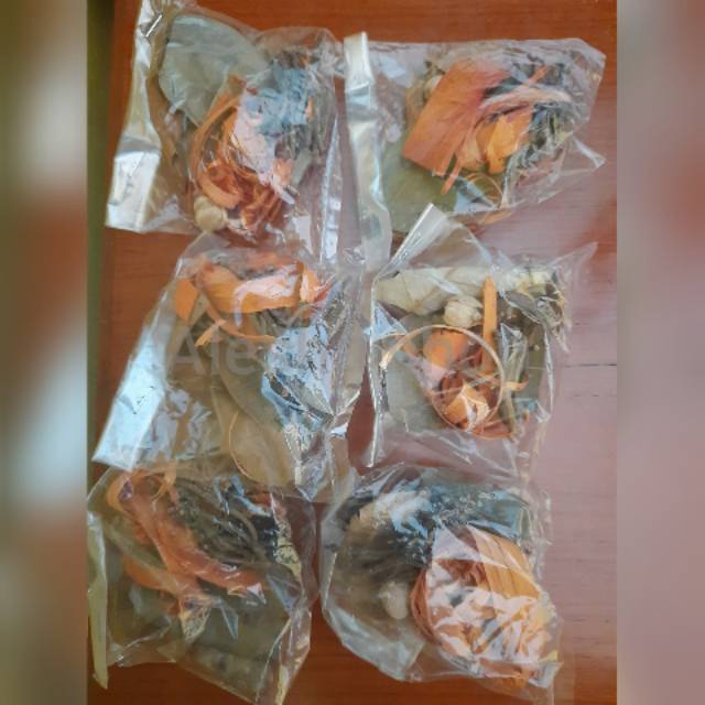 

Wedang uwuh