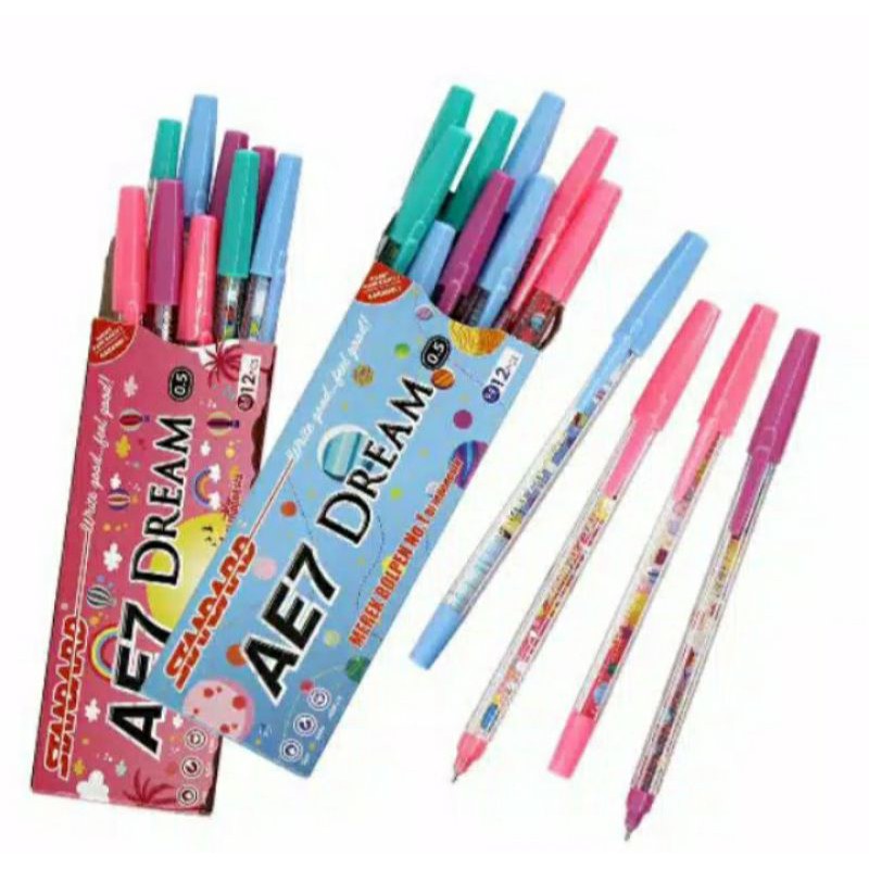 

STANDARD Pen Pulpen AE7 Dream 0.5 Isi 12 AE 7 Dream 0,5 Bulpen / Ballpoint / Bolpen / Polpen HITAM