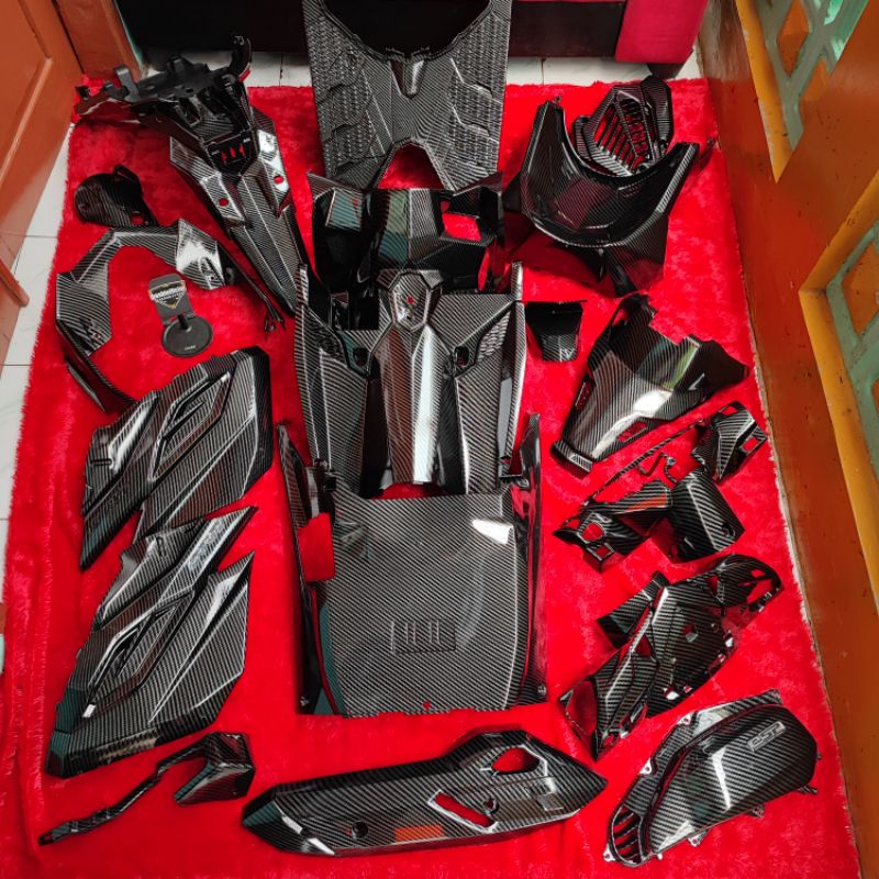FULL BODY KASAR VARIO 125 150 ESP LED LAMA OLD CARBON 2015 2017