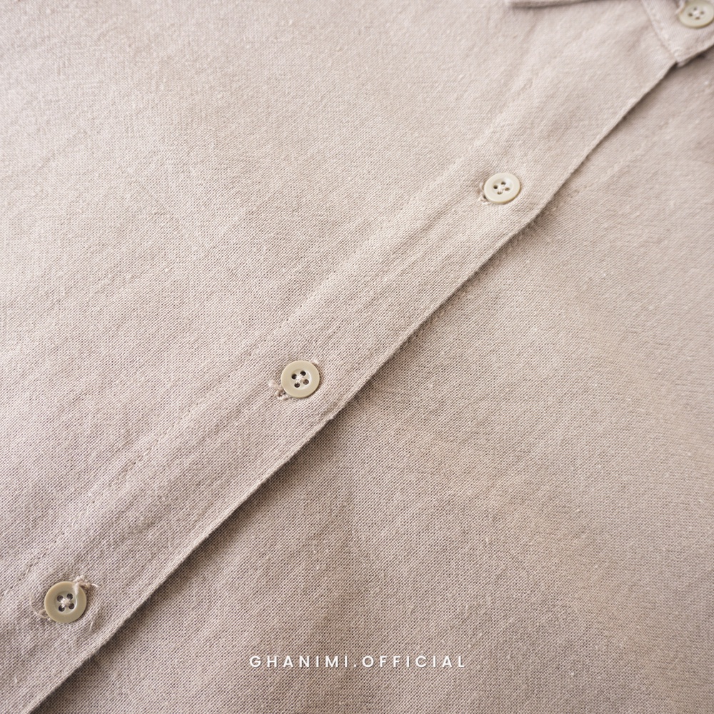 Ghanimi - Arsy Tunik / Tunik Linen Polos / tunik katun / tunik panjang / kemeja tunik / kemeja kerja / tunik kerja / kemeja polos / atasan kerja / kemeja timeless / kemeja casual kasual formal