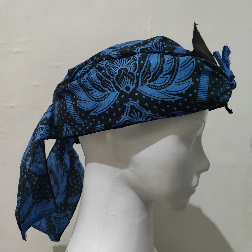 Iket ikat kepala totopong bendo blangkon batik Baduy Sunda