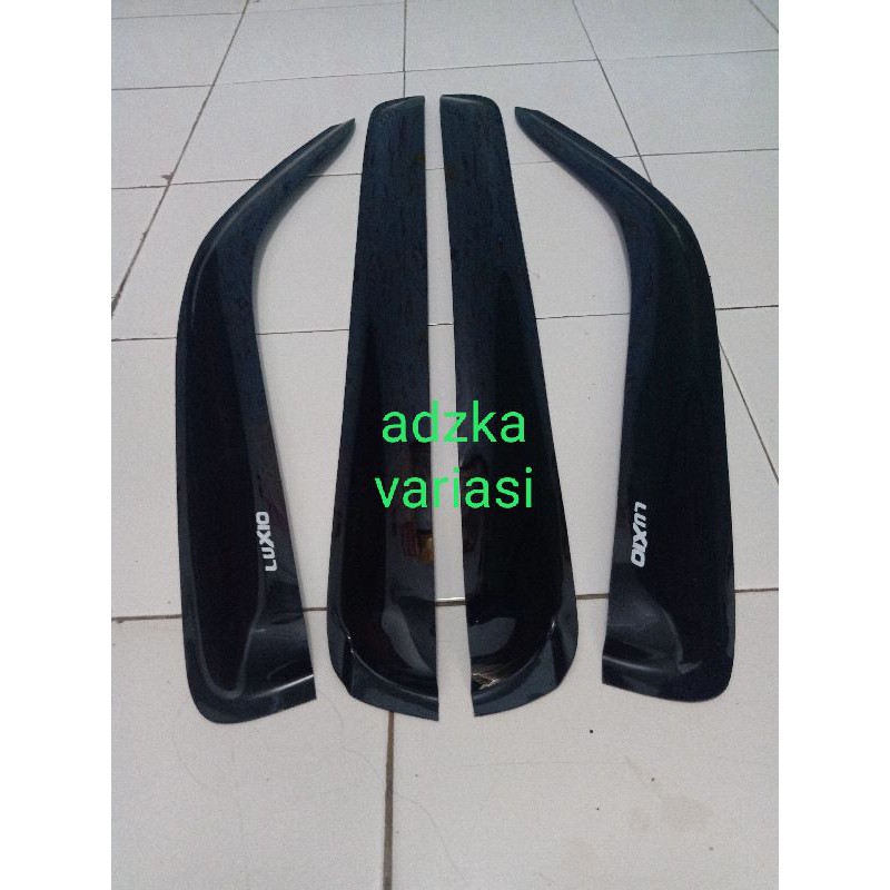 talang air mobil Toyota Luxio