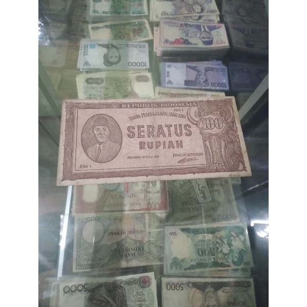 uang 100 soekarno ori asli