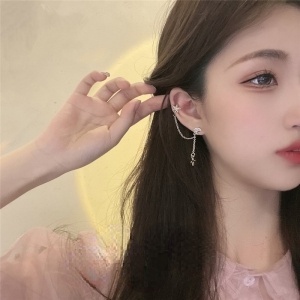 Korean Temperament Star Ear Bone Clip Earrings Fashion Niche Personality Earrings S925 Silver Needle For women Jewelry