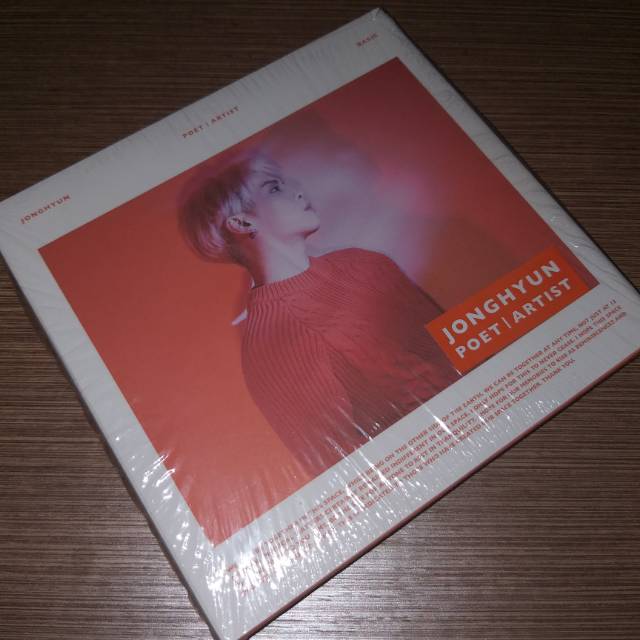 JONGHYUN - POET | ARTIST