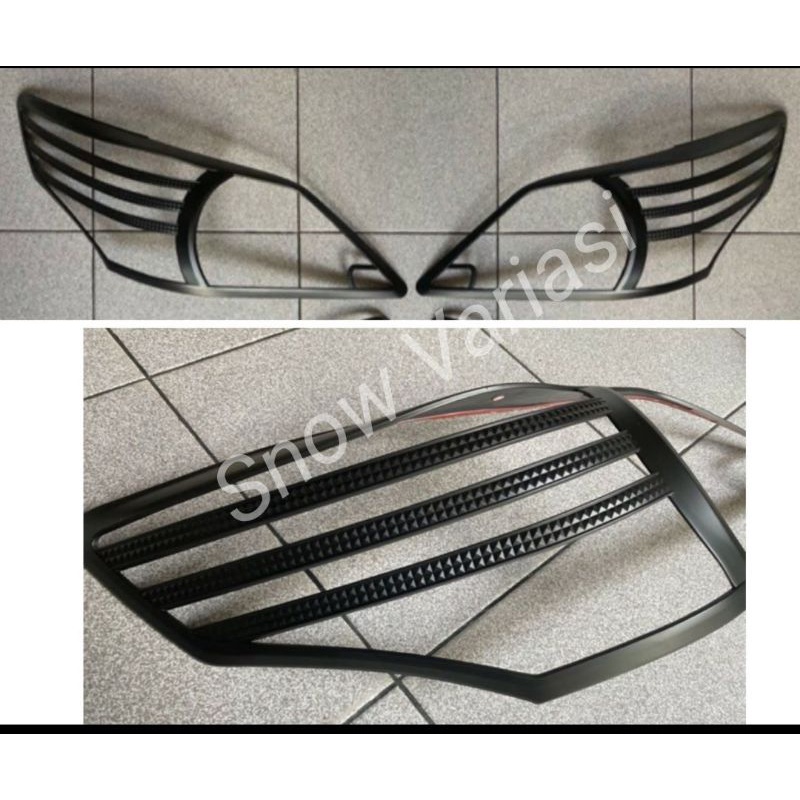 Garnish Depan Grand Innova 2011 2012 2013 2014 2015 hitam chrome